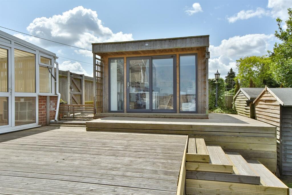 Outbuilding