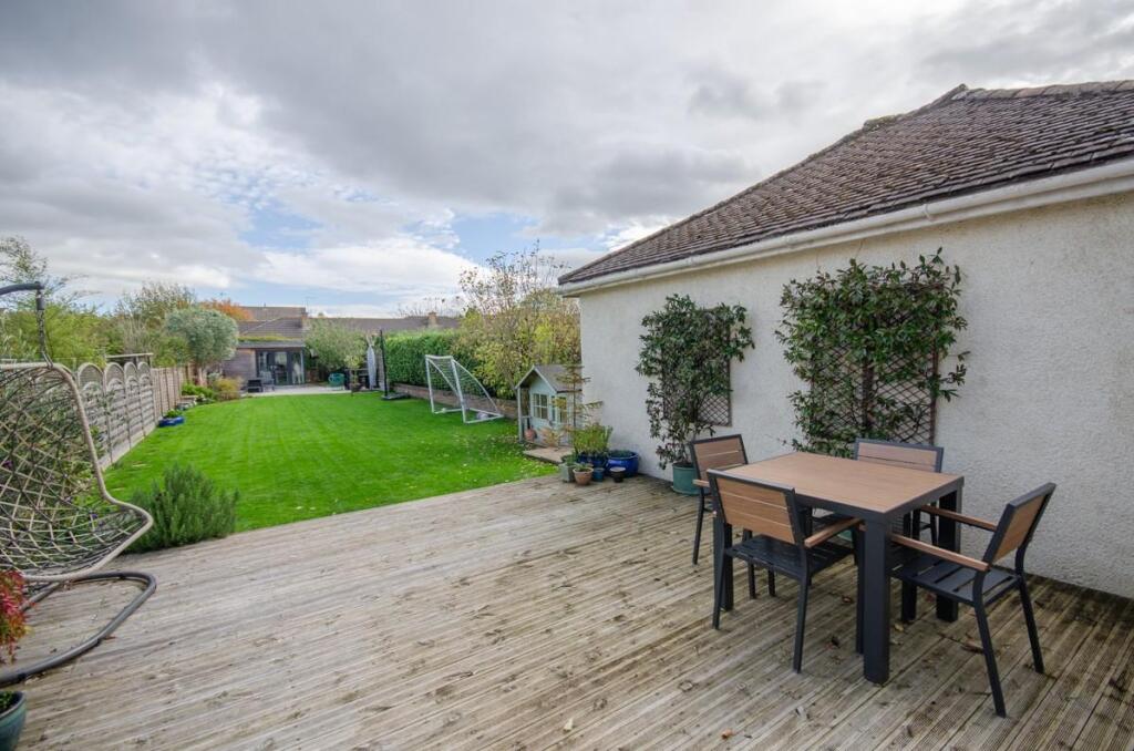 Rear garden.jpg