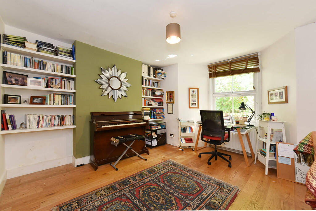 27 Southborough r...