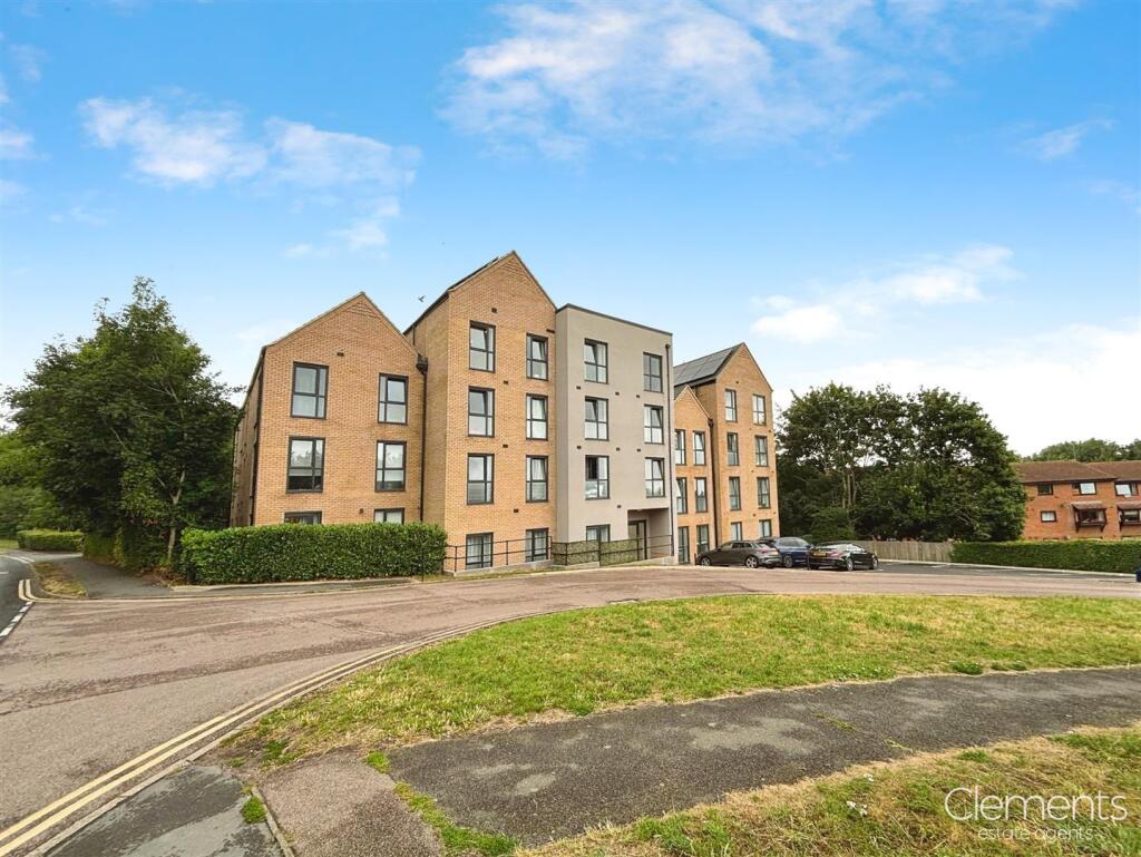 a688d435-Photo 207-24-25 2C 2018 2003 2000.jpg