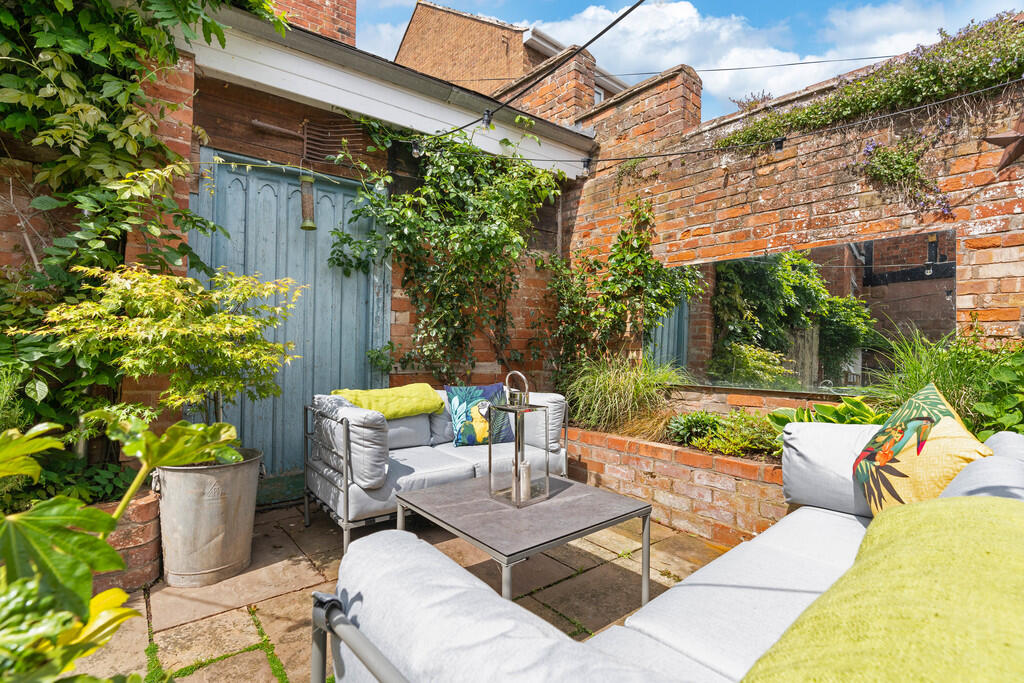 Old Market House ...