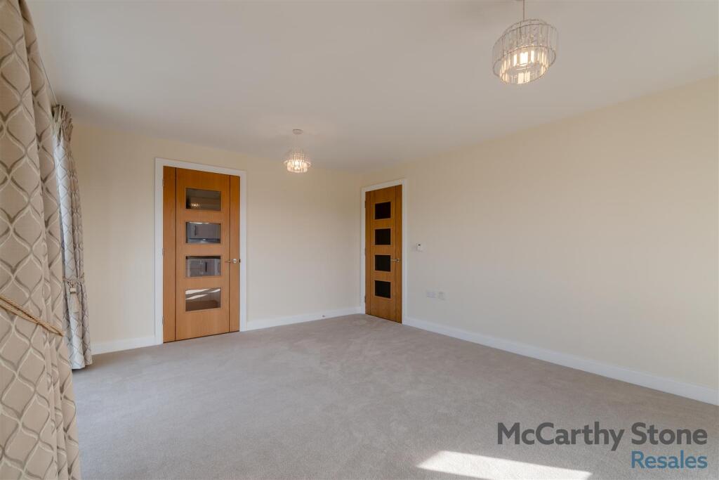 8638982-interior29.jpg
