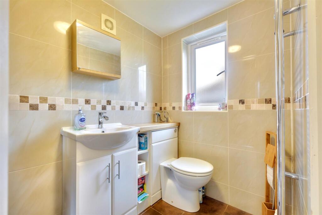 Shower Room.jpeg