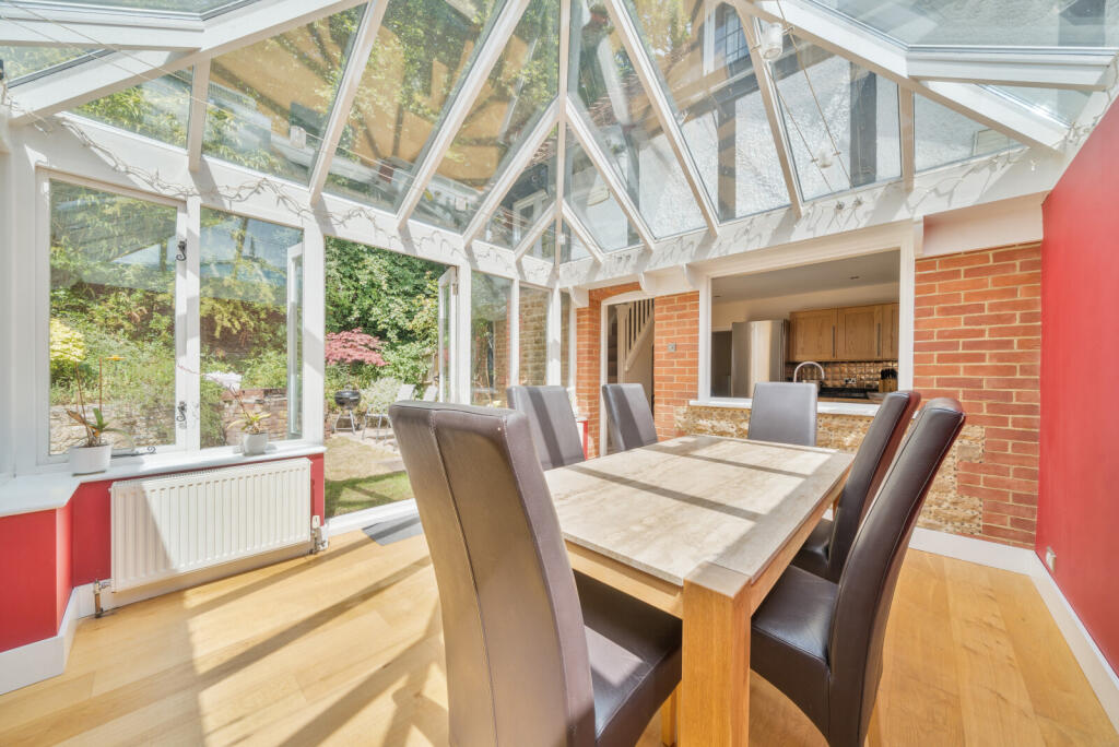 1319184-16-686416...