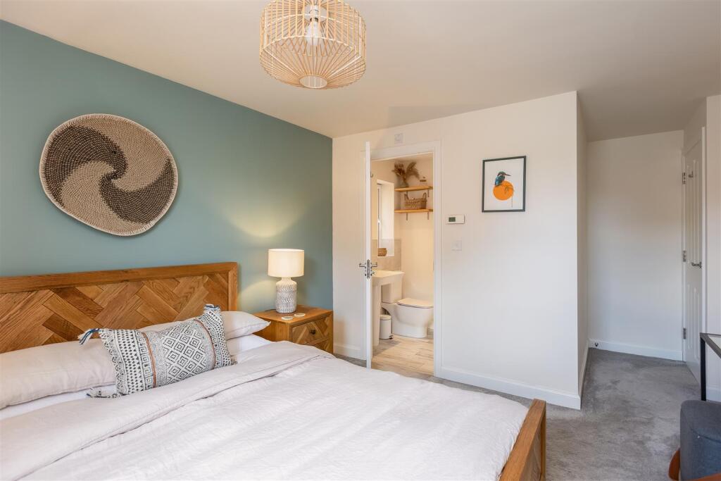 Dove Road 20 Bedroom 1-4.jpg