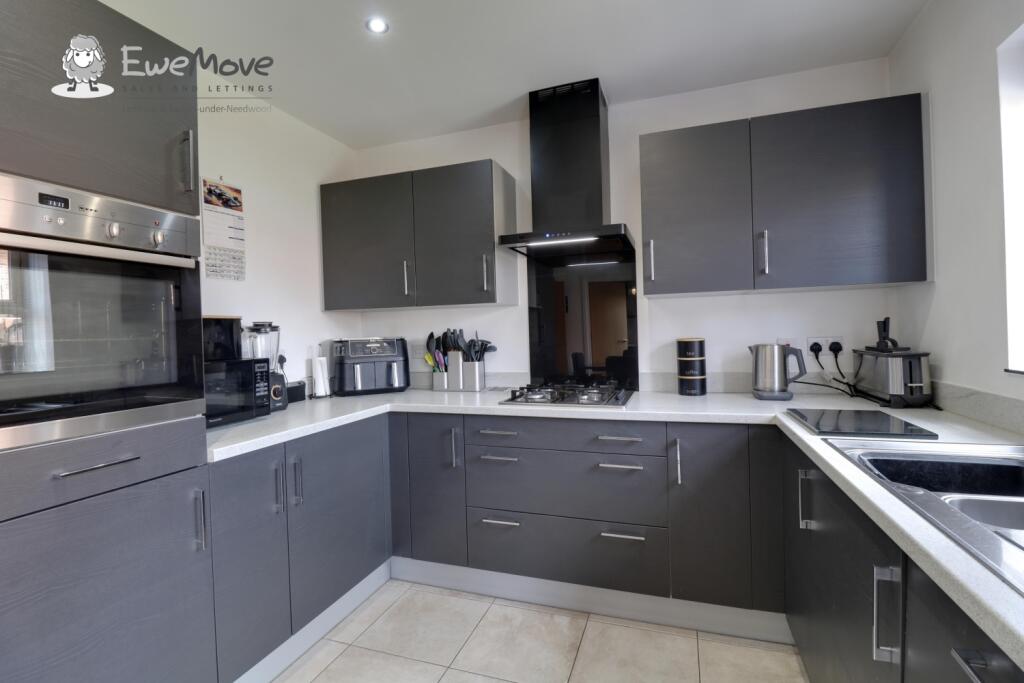 Kitchen c