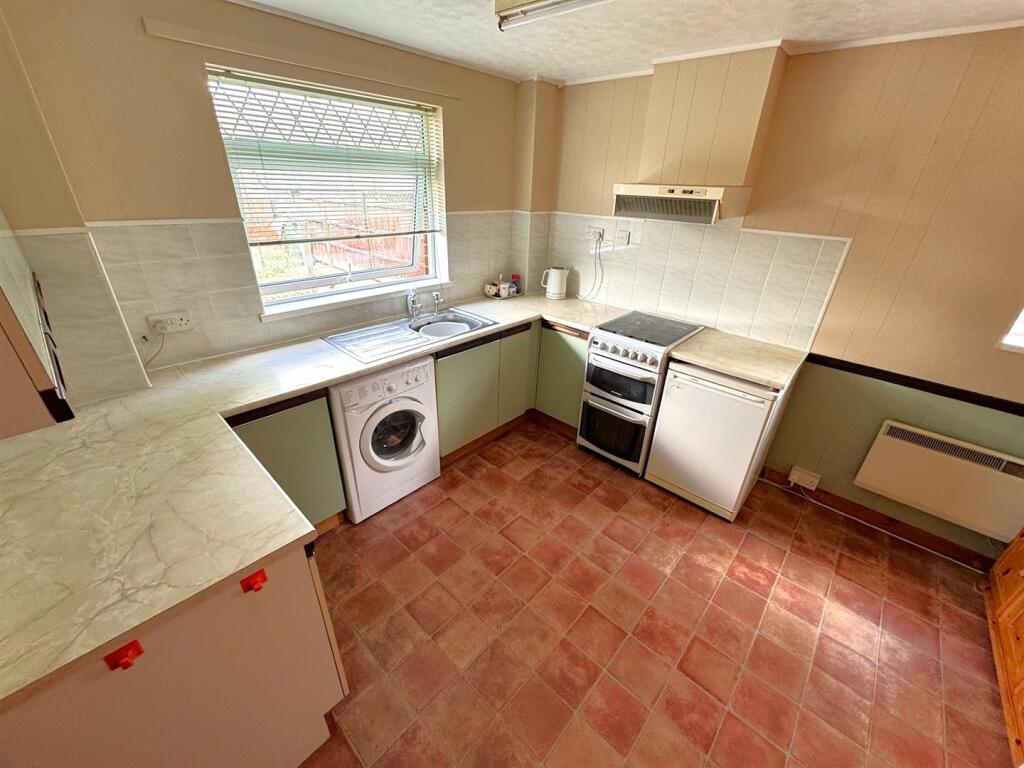 thumbnail_image1 (1).jpg