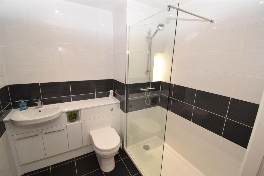 En-Suite Shower Room