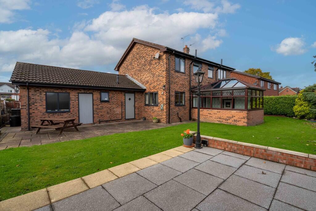 Swallow Fields, H...