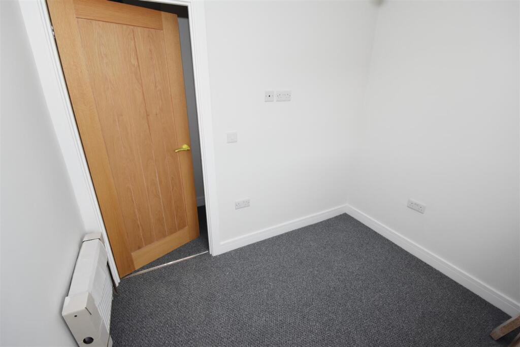 Bedroom 3.jpg