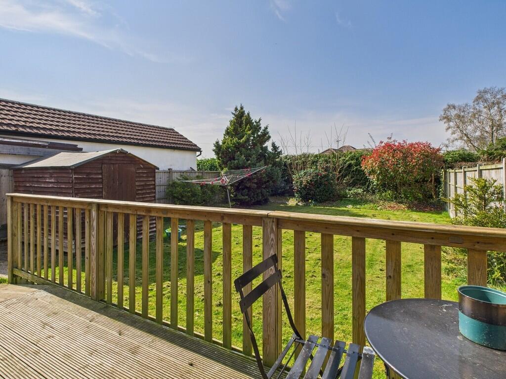 CAM02854G0-PR0360...