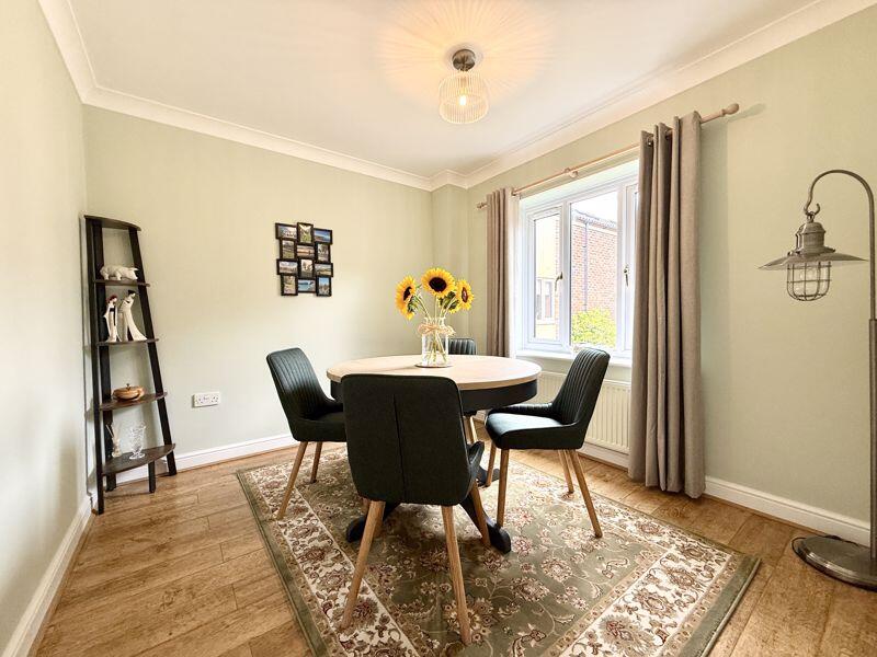 DINING ROOM / BEDROOM 4