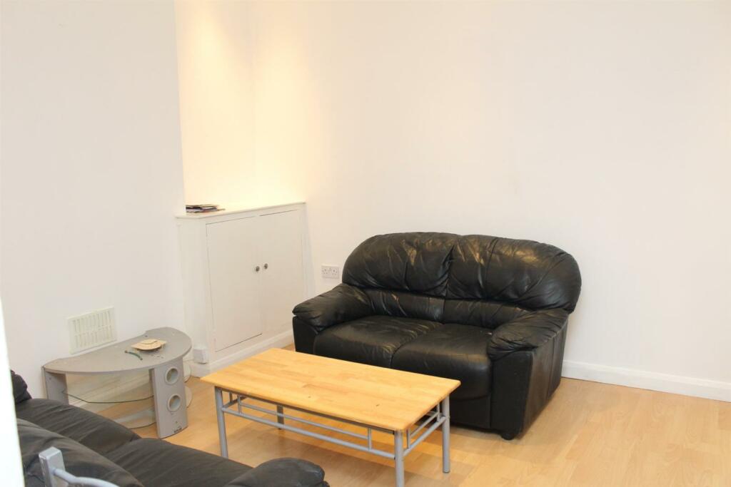 Communal Lounge