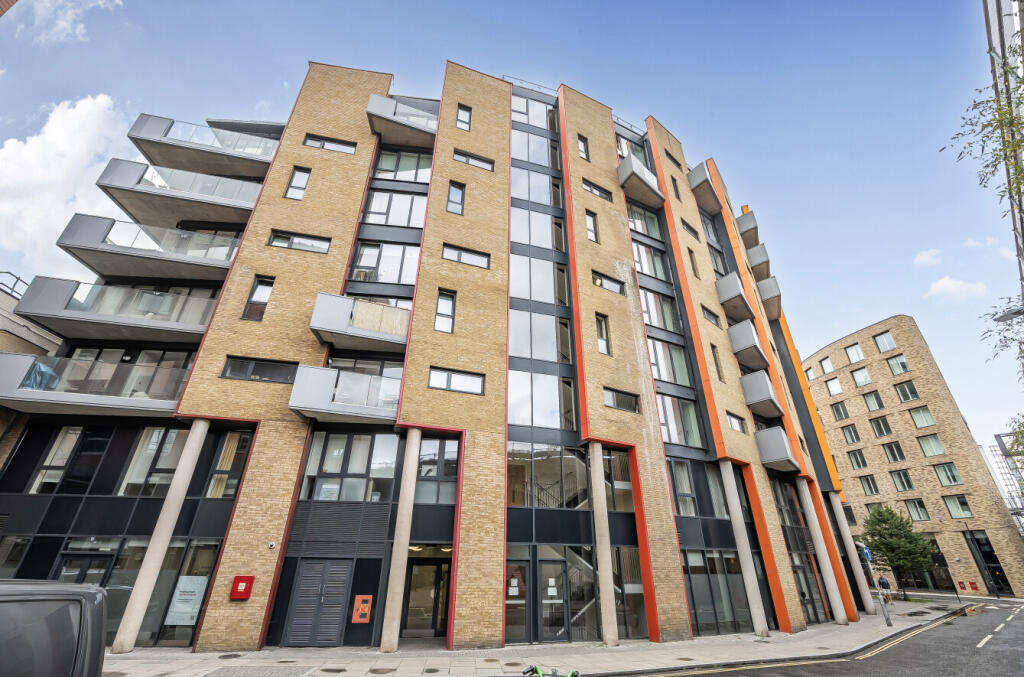 1354172-1-68c182b...