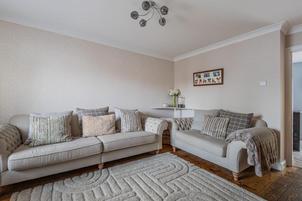 Clos Y Gwalch 7-23.jpg