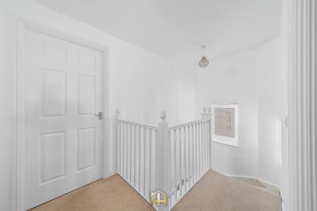 99 GLENEAGLES AVE DD2 3GH 251125 EDIT (31 of 49).j