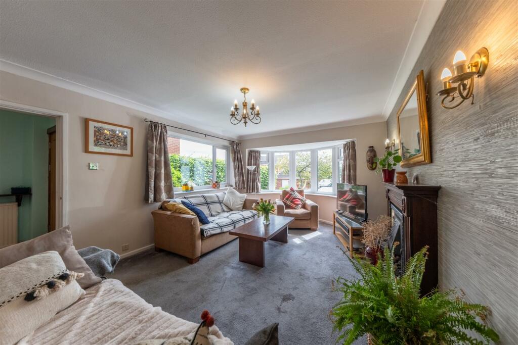 5 Moorlands Avenue-008.jpg