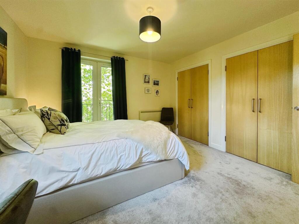 9a5d0cc0--4569-B35A-06FA41AC729B-21219-000007F4C07