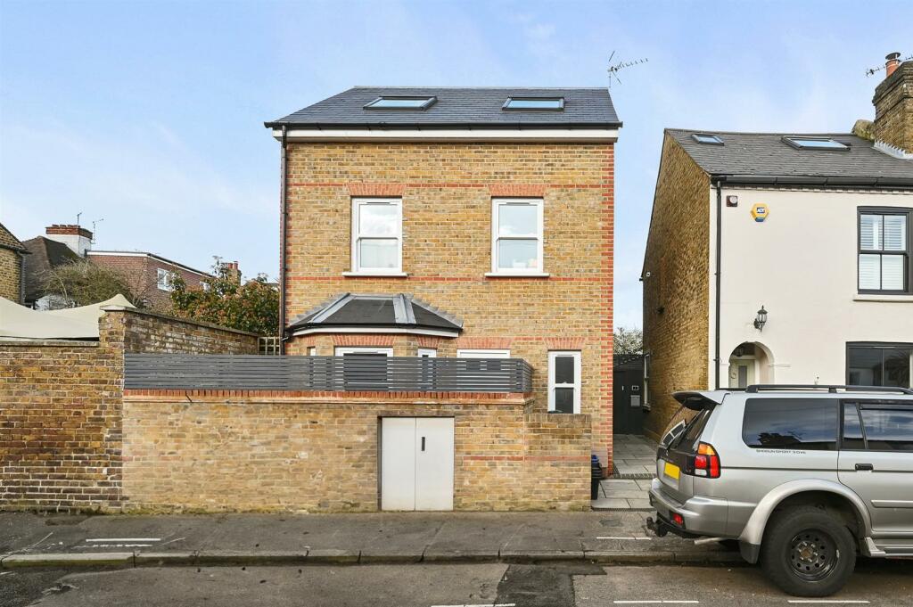 BCHJ - 1 Latimer Road - Exterior (4).jpg