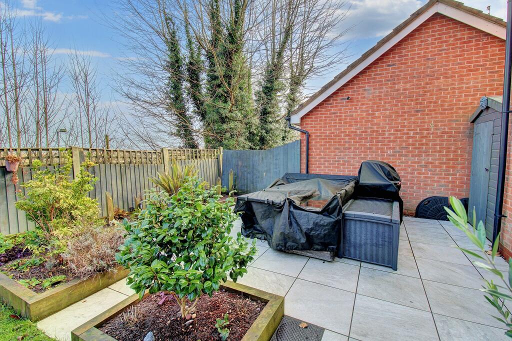 Rear Garden (right)