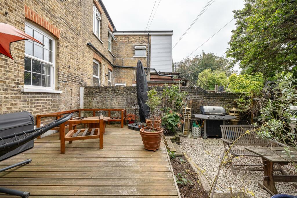 Markhouse Road, E17