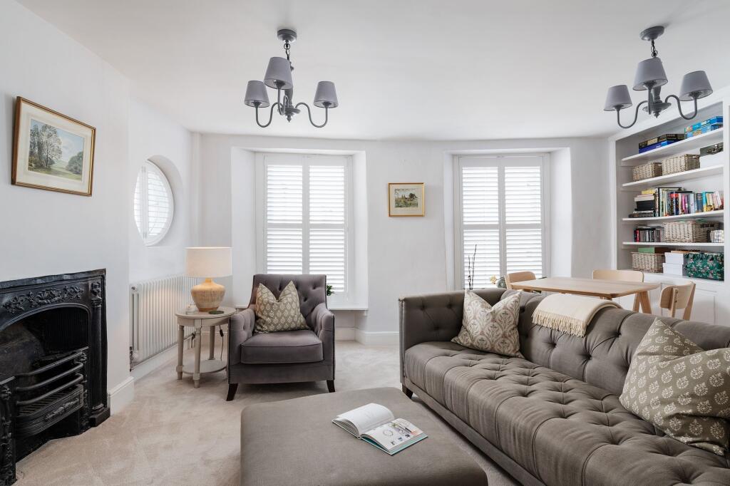 The Old Bakery, Clarence St, Dartmouth, 2nd Reception Room