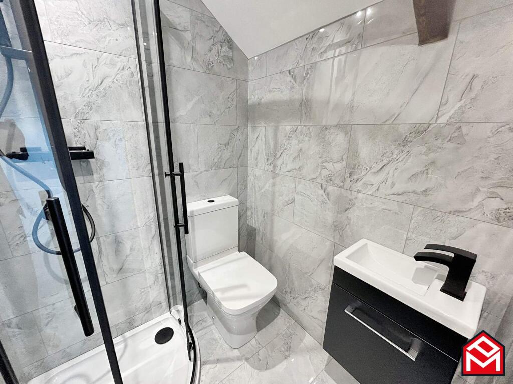En-suite shower room