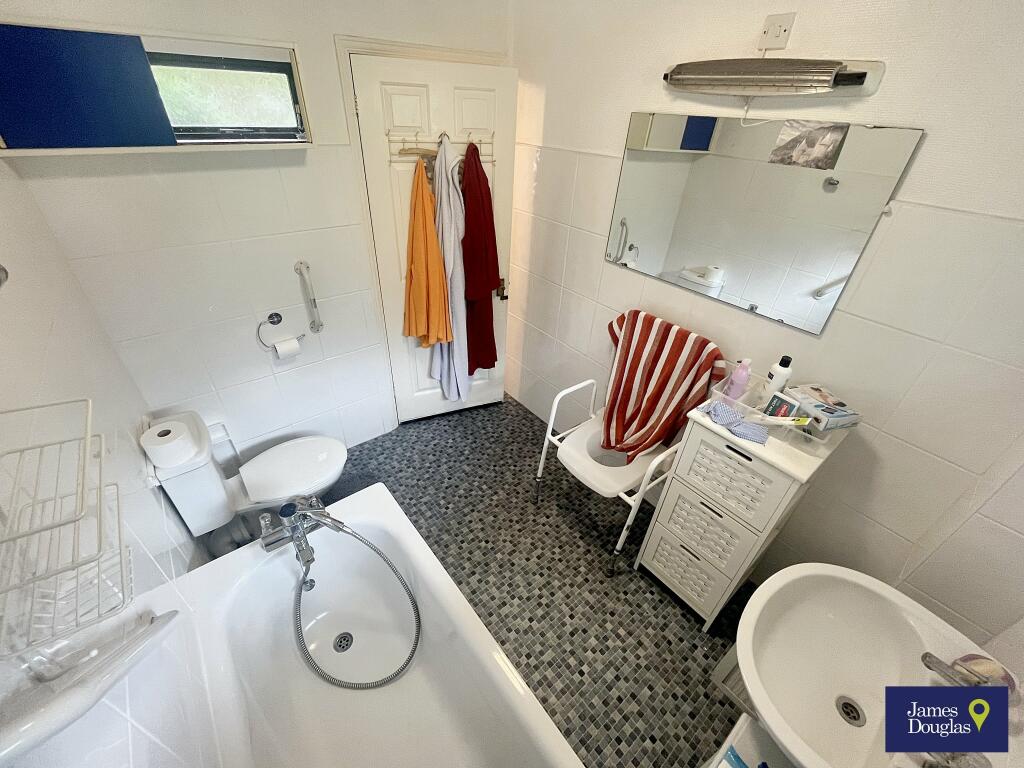 Bath2