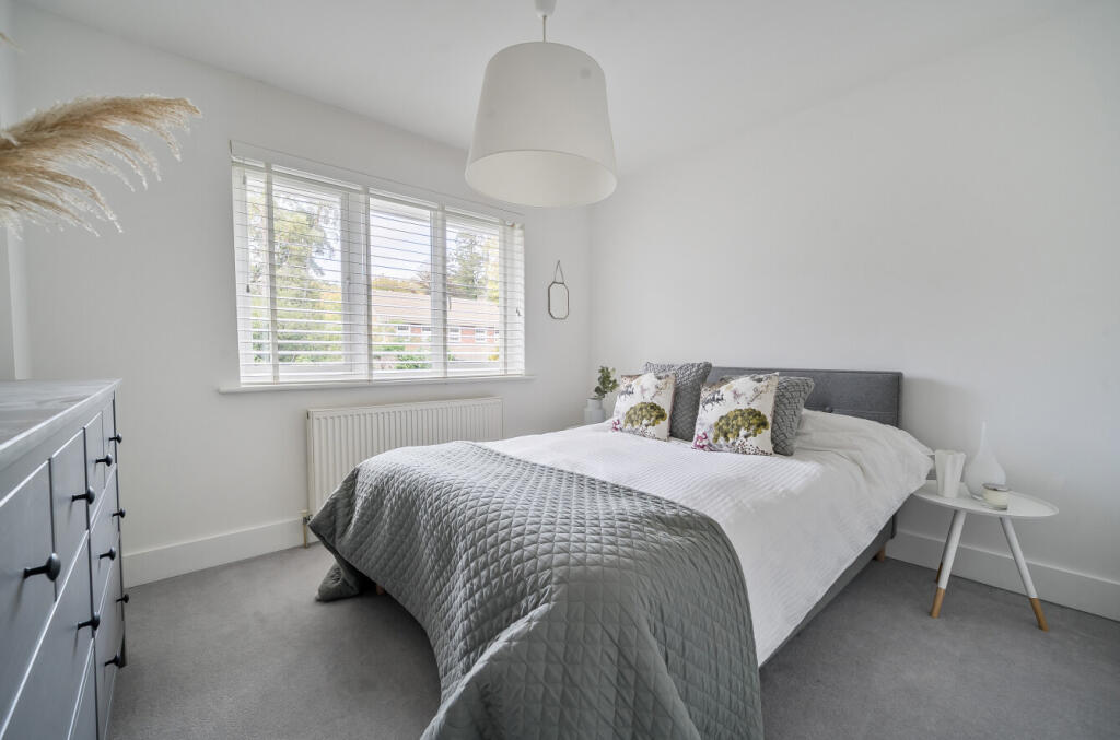 1363692-2-68e5202...