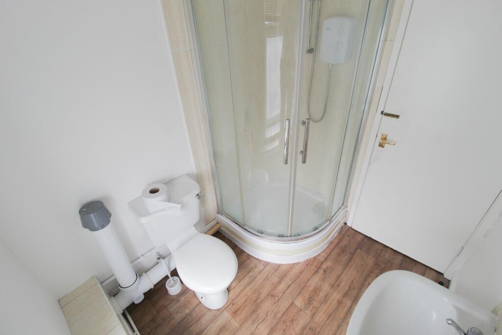 ShowerRoom2