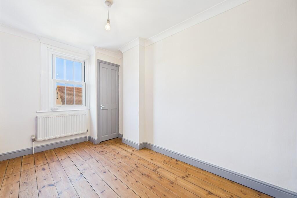 CAM01085G0-PR0581...