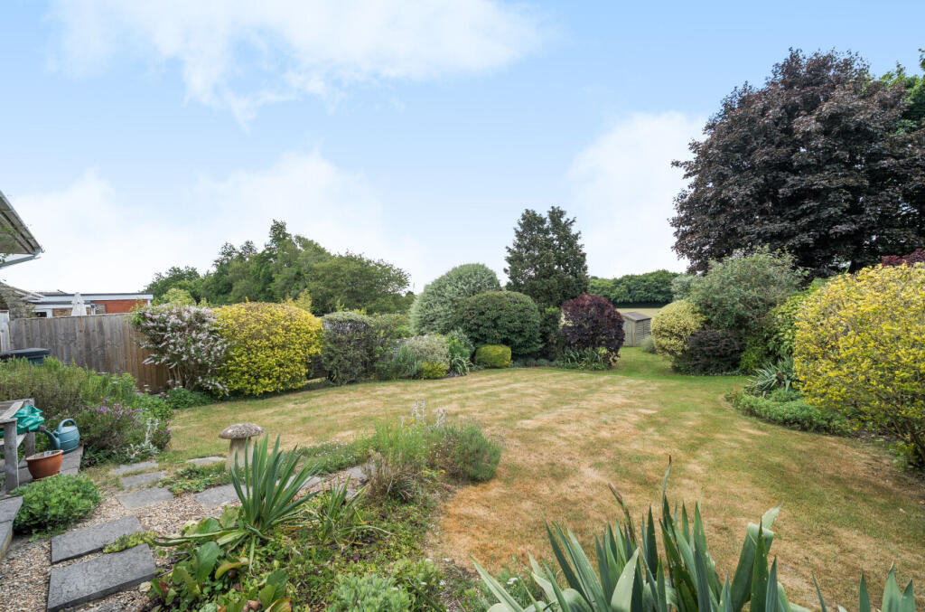 1302103-18-683d88...