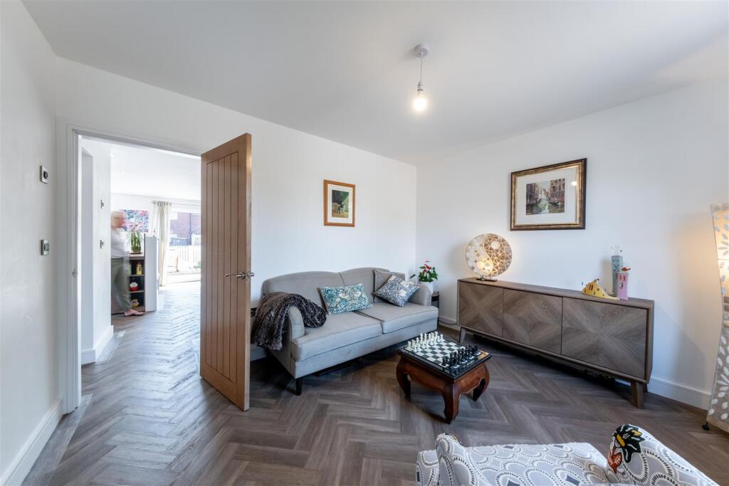 14 Burgess Place-017.jpg