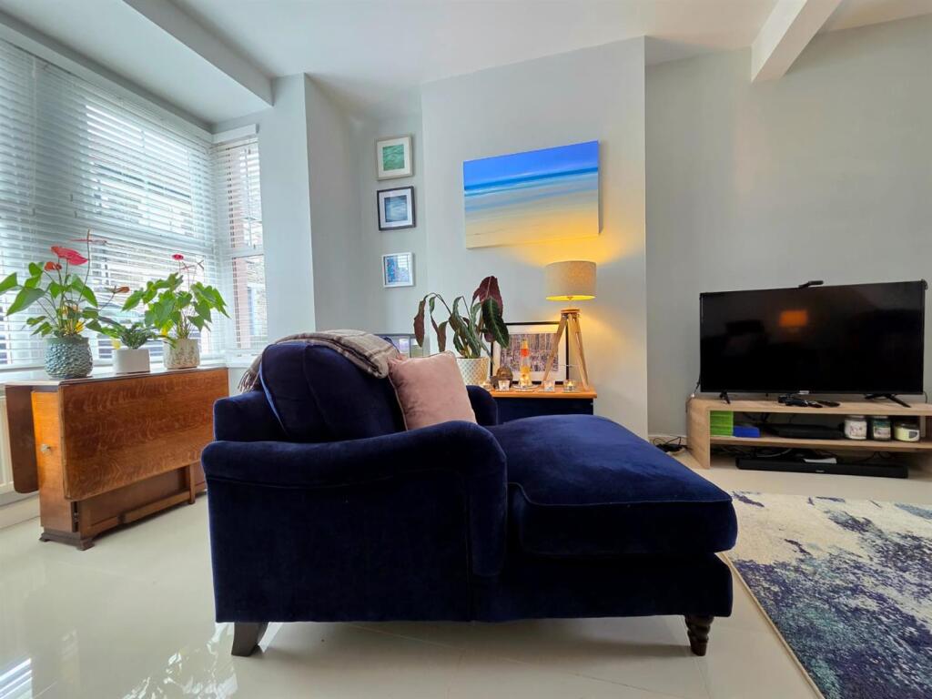 WhatsApp Image 2025-07-09 at 12.17.48 (1).jpeg