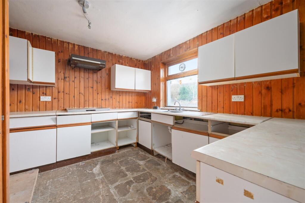 22CarnockRoad020.JPG