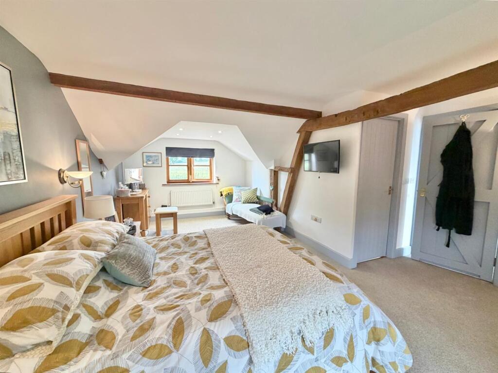 Annexe - Bedroom One