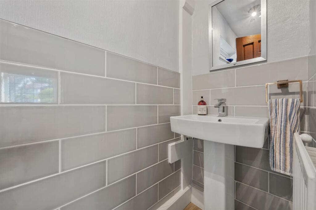 94 Summerseat Lane HDR-21.jpg