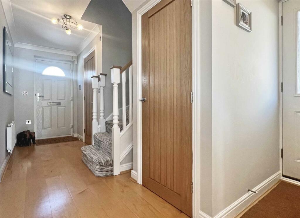 Hall.jpg