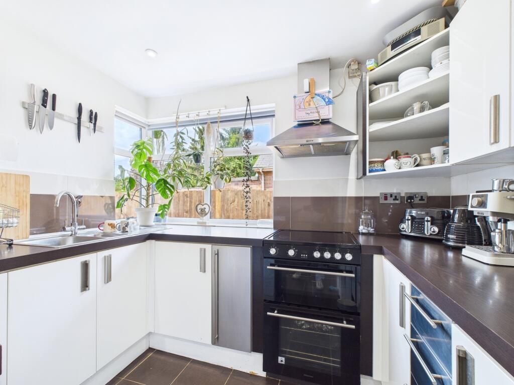 Flat A - Kitchen 1