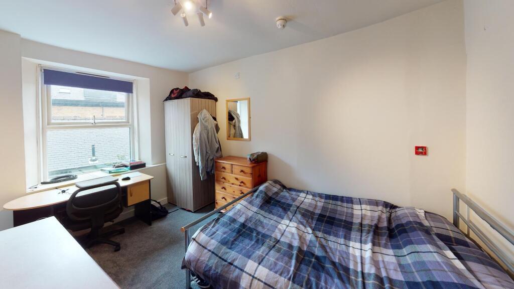 16-Watson-Road-Bedroom(9).jpg