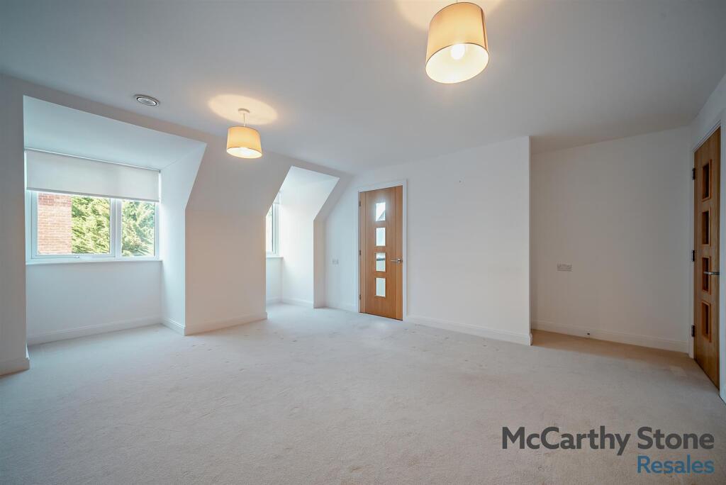 8657077-interior07-800.jpg