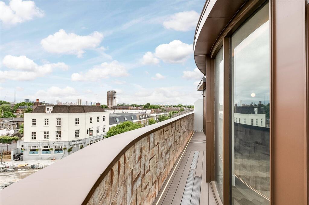 Private Roof Terrace