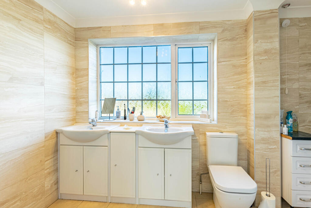 bathroom1