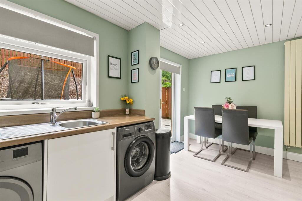 Broomhill-9.jpg