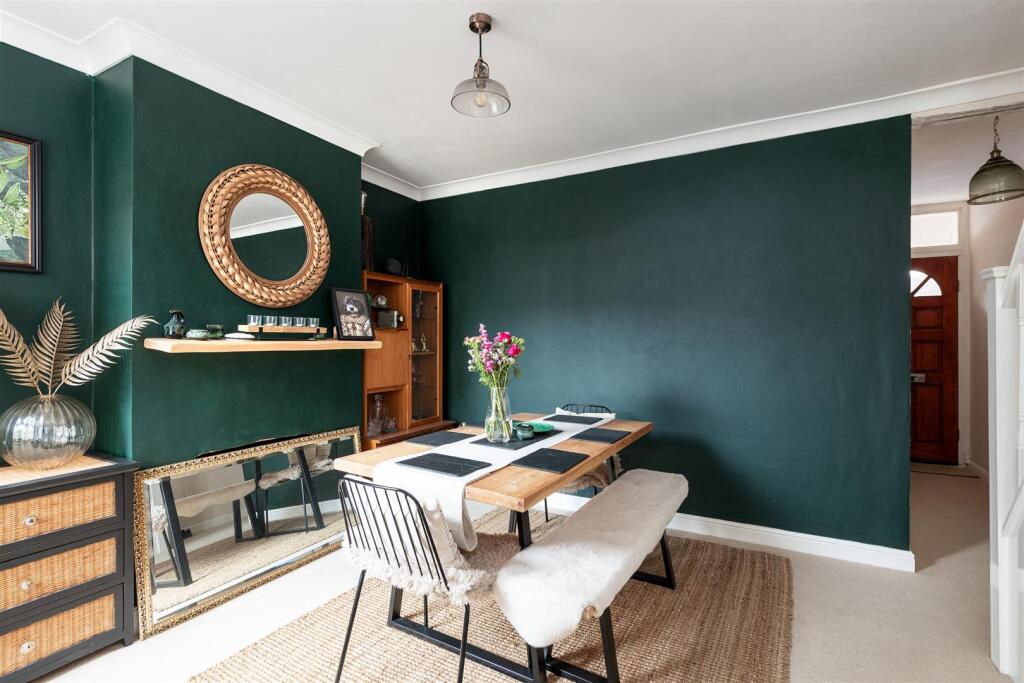 35 Portland Avenue dining2.jpg