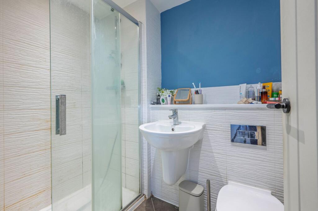 Bedroom One En-suite