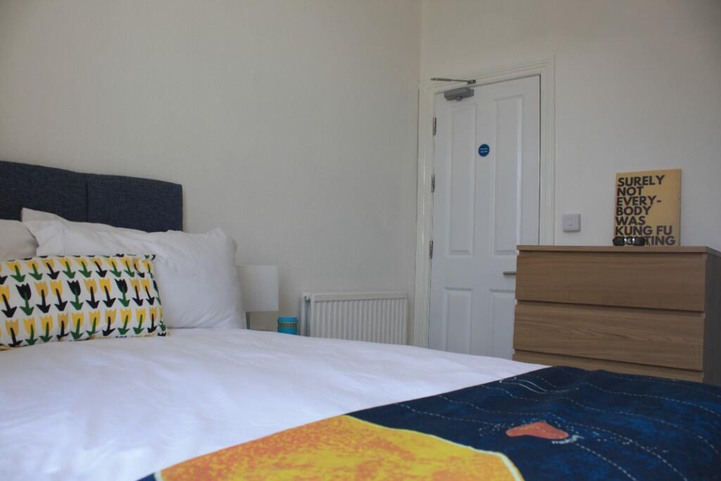 Room 4 @ £600 pcm