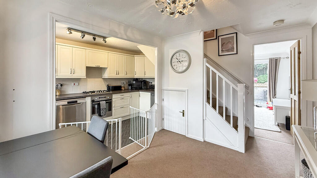 Kitchen/dining ro...