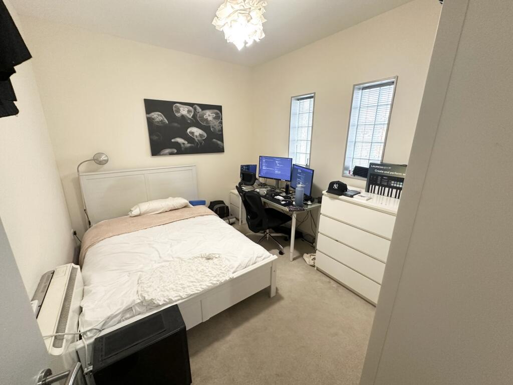 Photo 15
