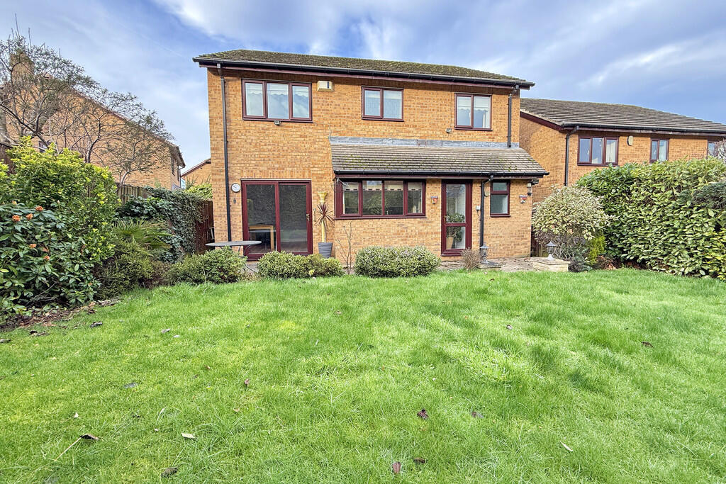 Pecketts Holt, Harrogate